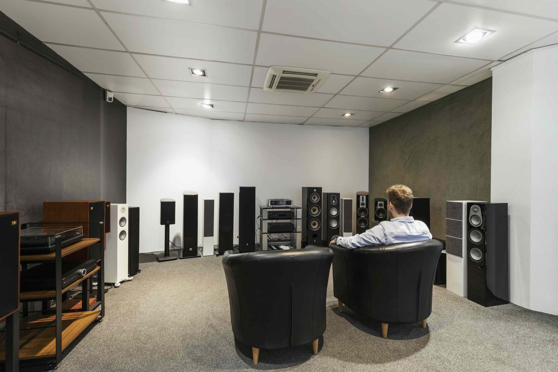 Luisterruimte reserveren