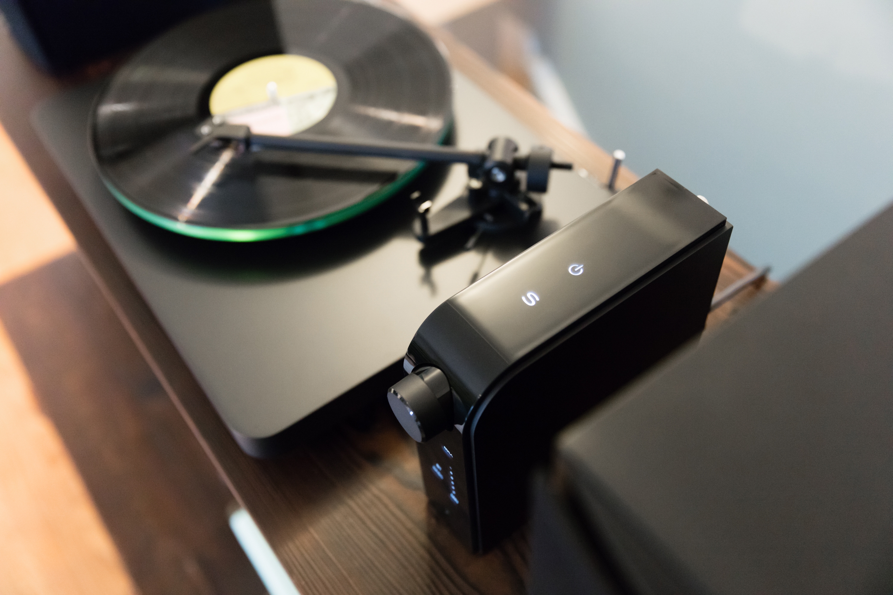 D3020 v2 + Dali Oberon 1