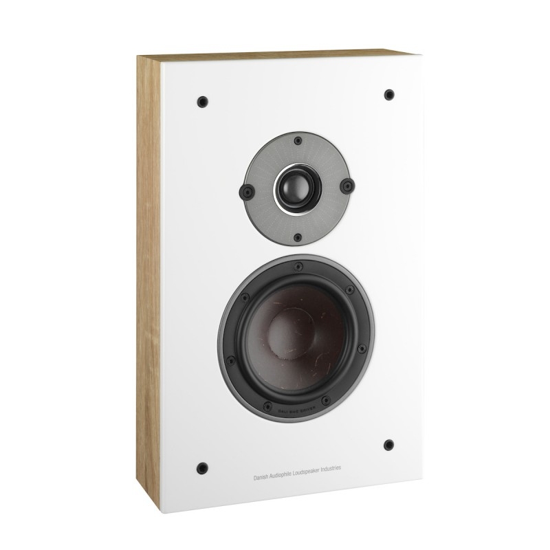 Oberon On Wall c light oak plus soundhub